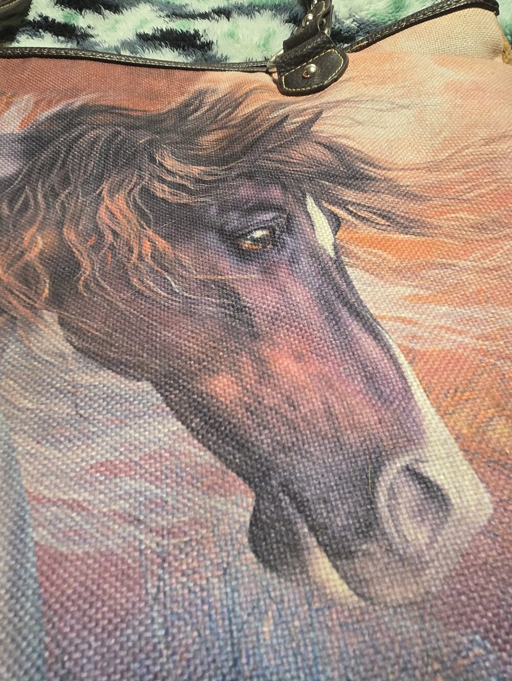 Montana West Horse Print Tote Bag in Pink, Purple, Brown - Picture 2 of 7